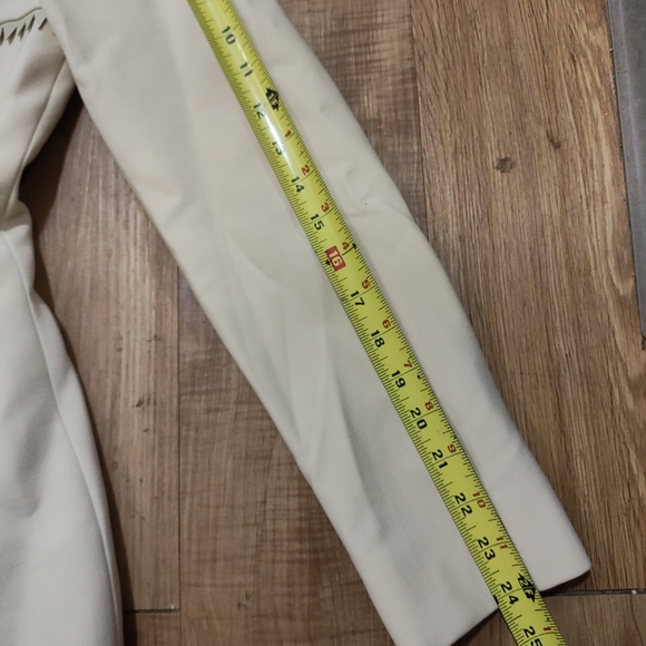 Versace Women's Beige Full Zip Wool Jacket Wrstern - Picture 4 of 12